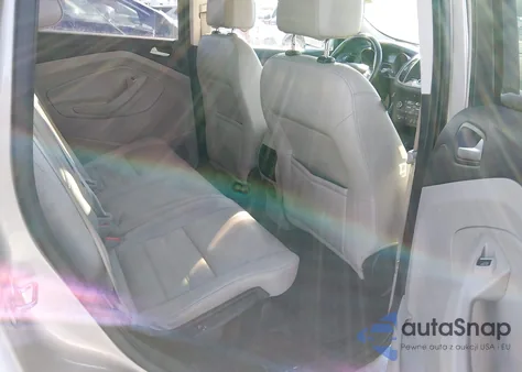 2017 Ford Escape Titanium из США, поврежденный, VIN 1FMCU9J90HUD23337